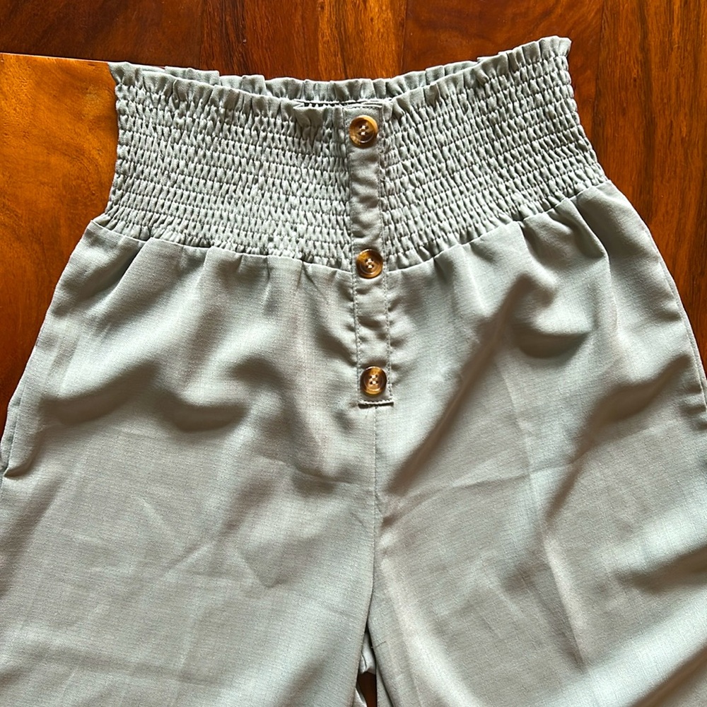 EUC Wide-Leg Palazzo Pants Sage Green size Small - Picture 4 of 6